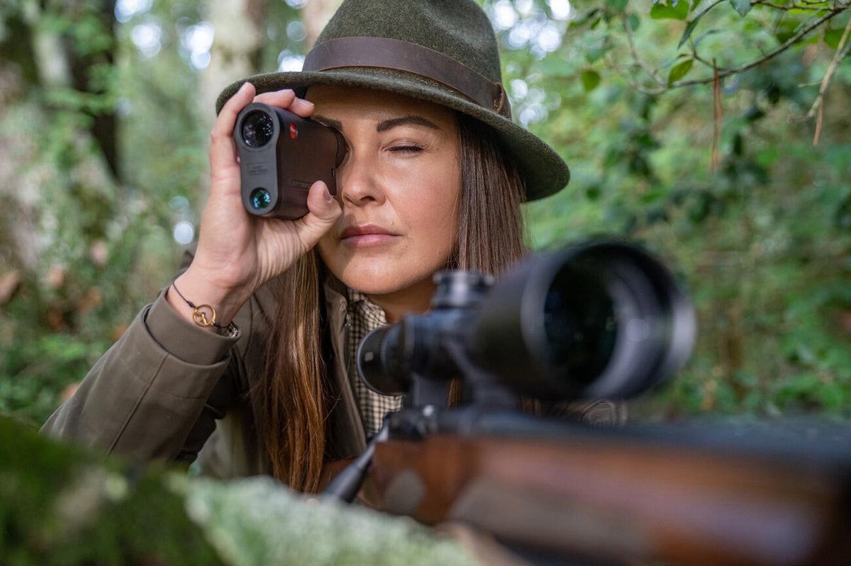 Shooting Rangemaster Leica Rangemaster CRF-R – Shooting Warehouse Sport Optics Ltd.