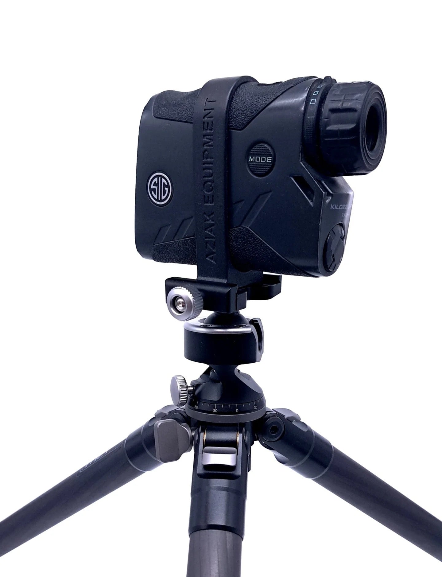 SIG SAUER KILO3K Compact Rangefinder and TRIPOD SLEEVES – Shooting